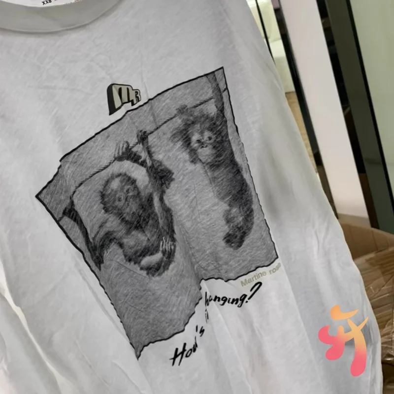 أزياء الشارع الصيف مارتين روز بلايز الأبيض الكرتون الغوريلا طباعة جولة الرقبة قصيرة الأكمام القطن تنفس الرجال النساء أعلى