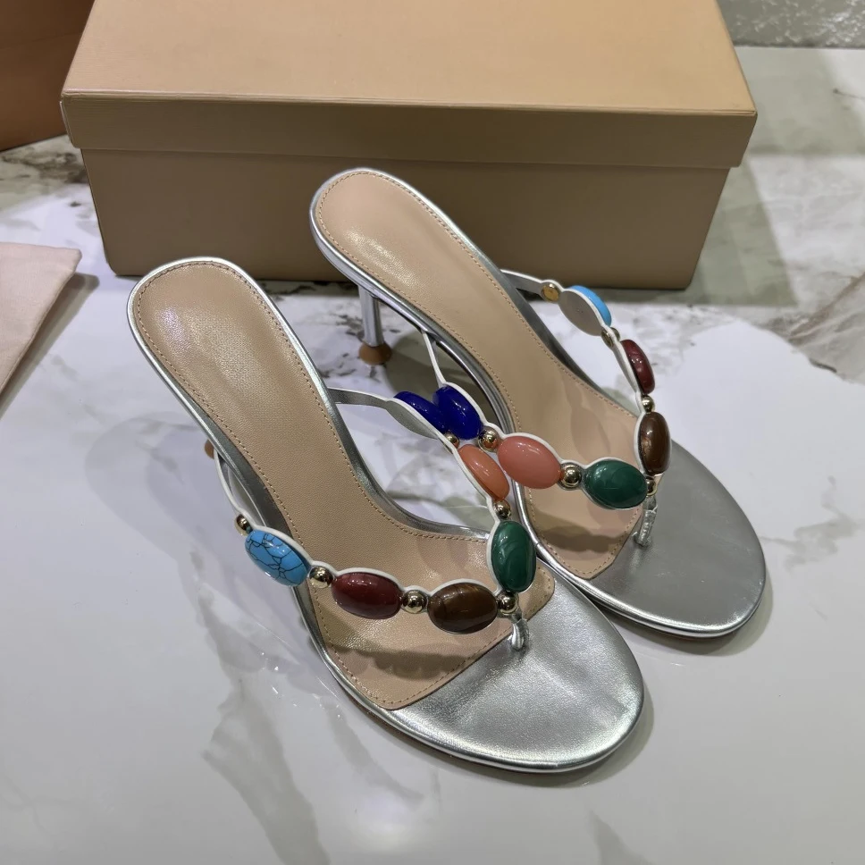 

Лидер продаж, босоножки с открытым носком в стиле ретро, украшенные драгоценными камнями, туфли на шпильке, элегантные и стильные яркие цвета, повседневные тапочки