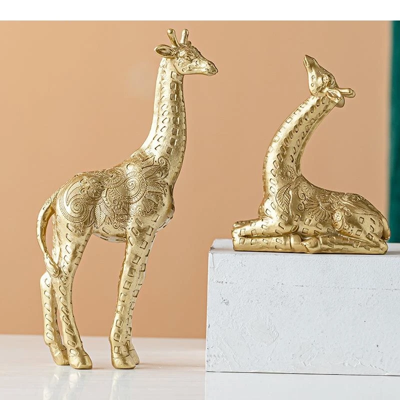 Gold-plated Giraffe Statue Desk Decoration Resin Artwork Abstract Animal Sculpture Room Aesthetic Decor Crafts Ornaments