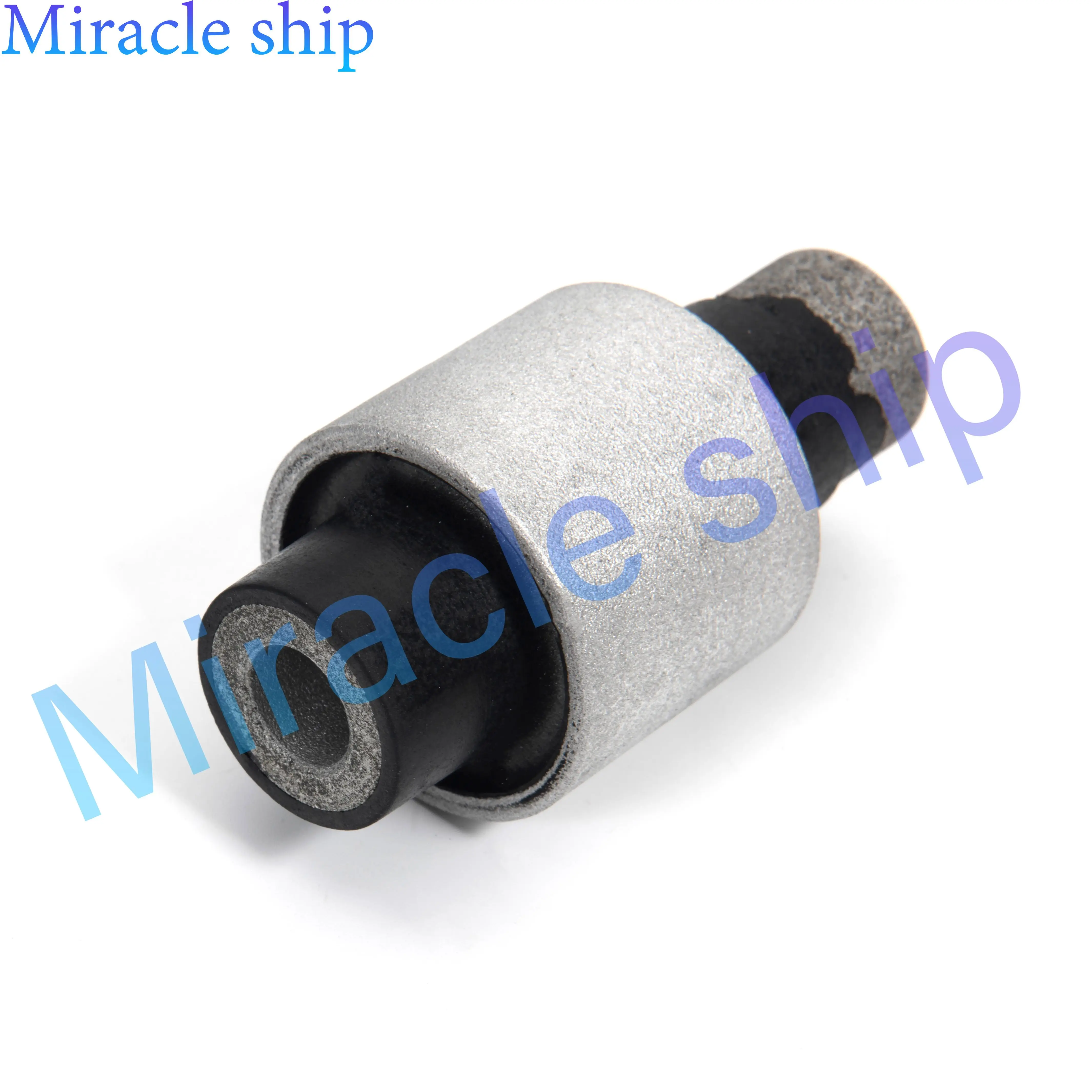 688-44514 688-44514-00-94 Dampper Rubber Mount Upper for Yamaha Outboard Motor 2T Parsun T85-02020100 85HP 90HP 688-44514-00