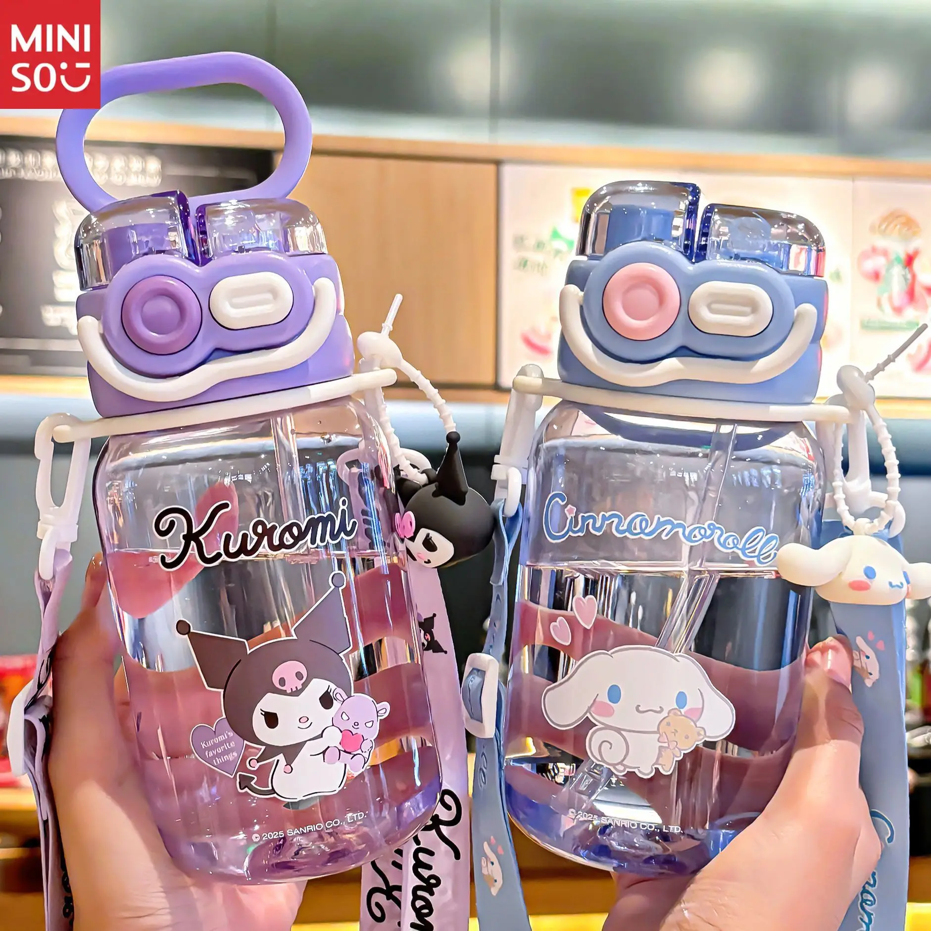 

Официально лицензированная Kuromi & My Melody — чашка для воды для детей и девочек, портативная, двойная для напитков, ручка, соломинка, большая вместимость, стильная