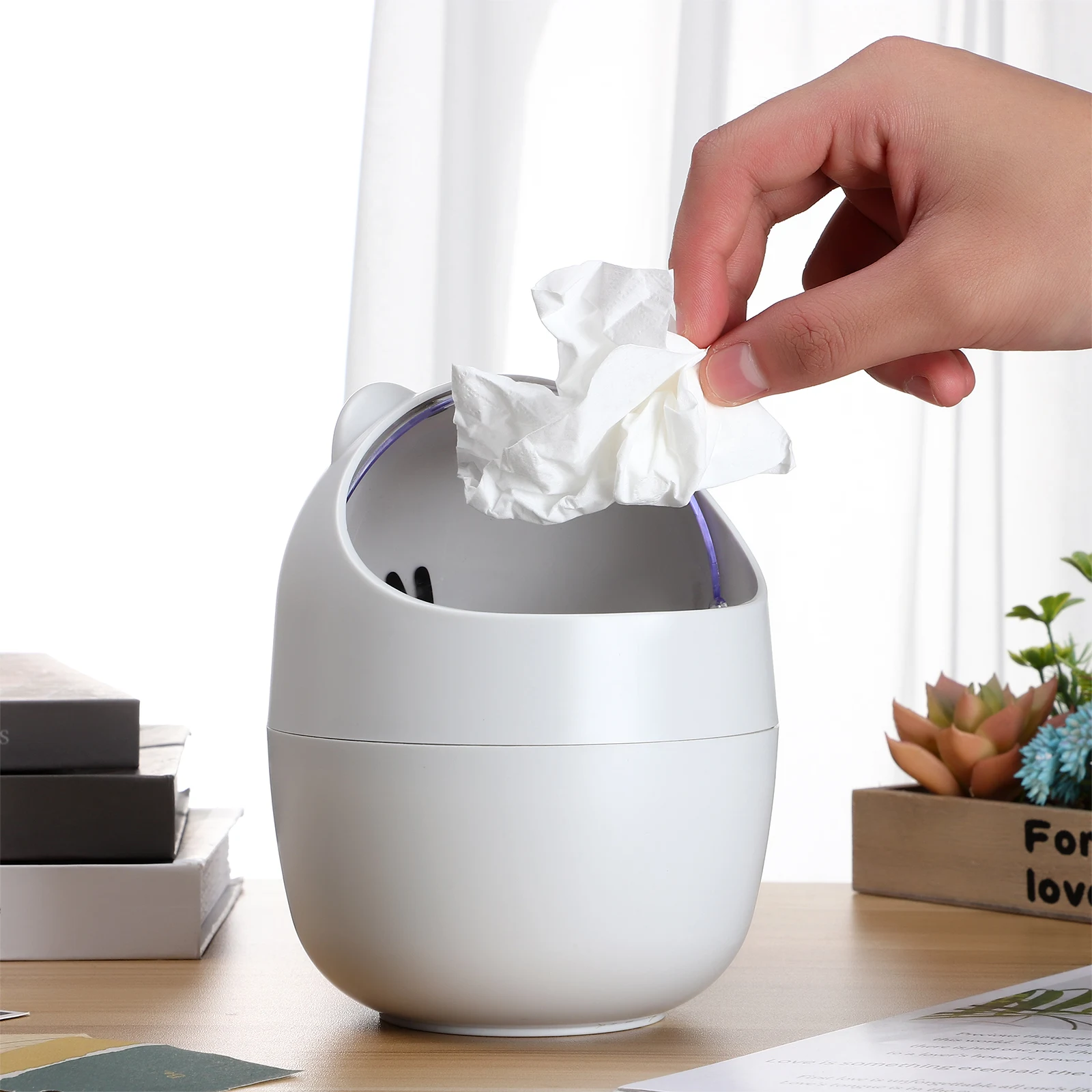 

2Pcs Mini Desktop Trash Can Adorable Cat Shape Large Opening Safe Plastic Material Practical Office Use Gift Idea Garbage Bucket