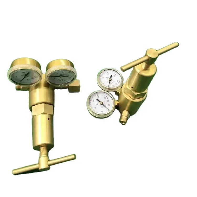 

2025Двойные манометры Регулировка газового регулятора гайки CGA540 для промышленного использования