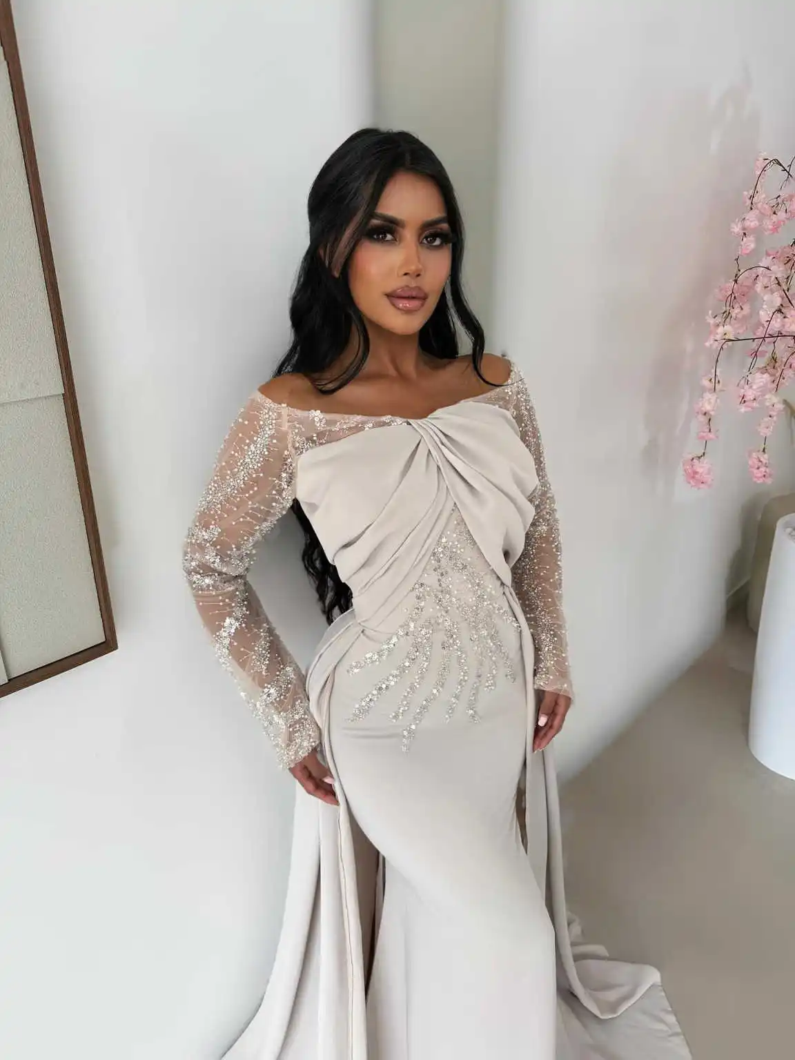 Elegant Women's Off Shoulder Prom Gowns Sequins Long Sleeve Mermaid Evening Dresses Beaded Celebrity Party Custom Made
