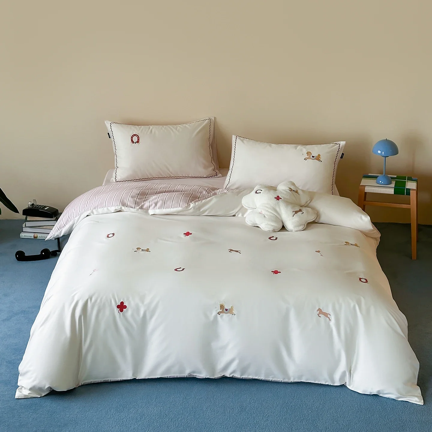 High-end 100S Long-staple Cotton Bedding Set Super Soft Skin-friendly Queen Duvet Cover Set Luxury Embroidery King Quilt Covers