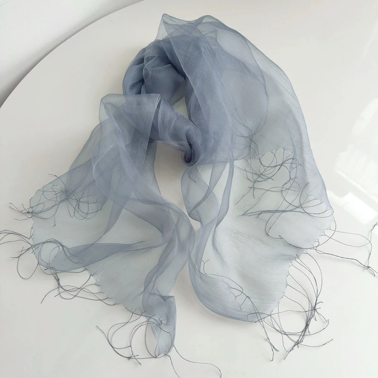 salmoo-bufanda-de-seda-para-mujer-estilo-verano-delgada-con-borlas-color-puro-ligera-moderna-estilo-simple-tejida-a-mano