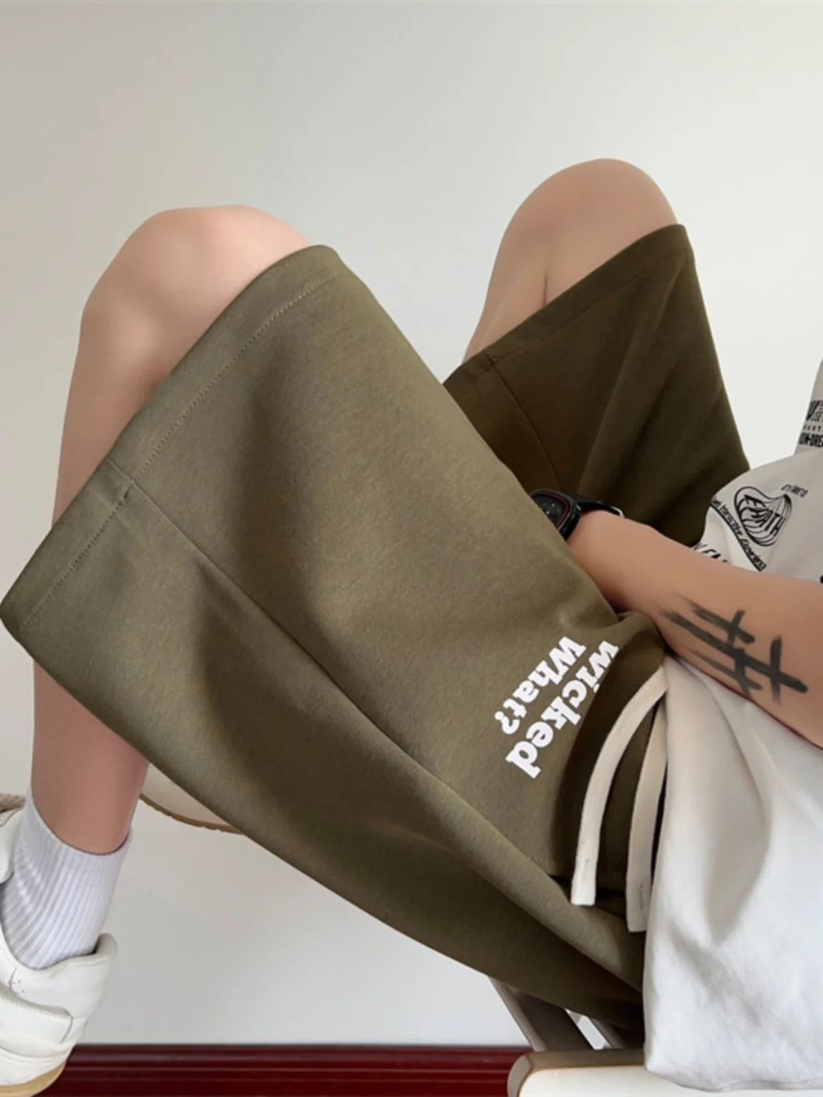 

Мужские спортивные брюки в стиле милитари, американские ретро-шорты, лето 2024, модные свободные брюки для бега, повседневные, дышащие, легкие