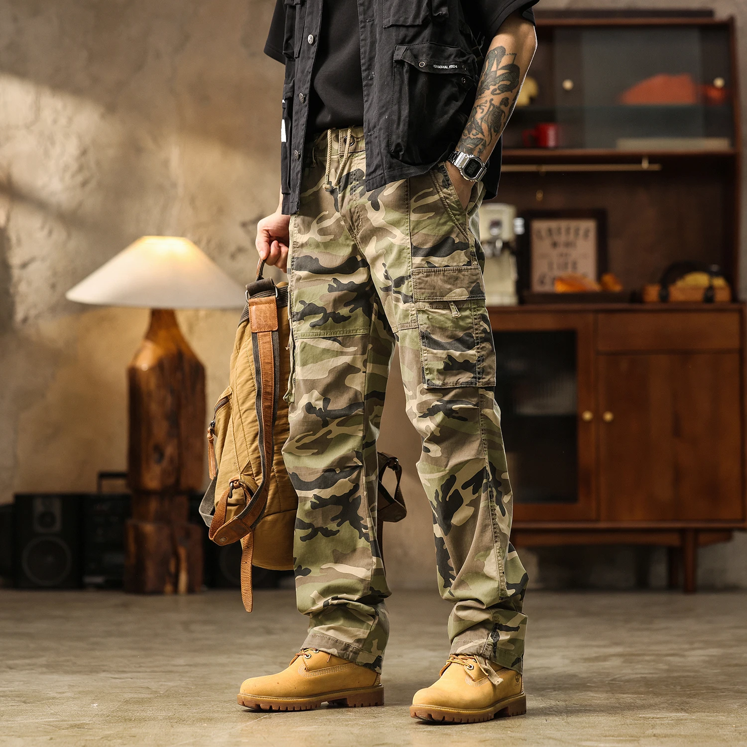 Fashion Heavyweight Washed Camouflage Trousers Men's Straight Leg Casual Wide Leg Workwear Trousers Loose Fit Youth Fashion 2233