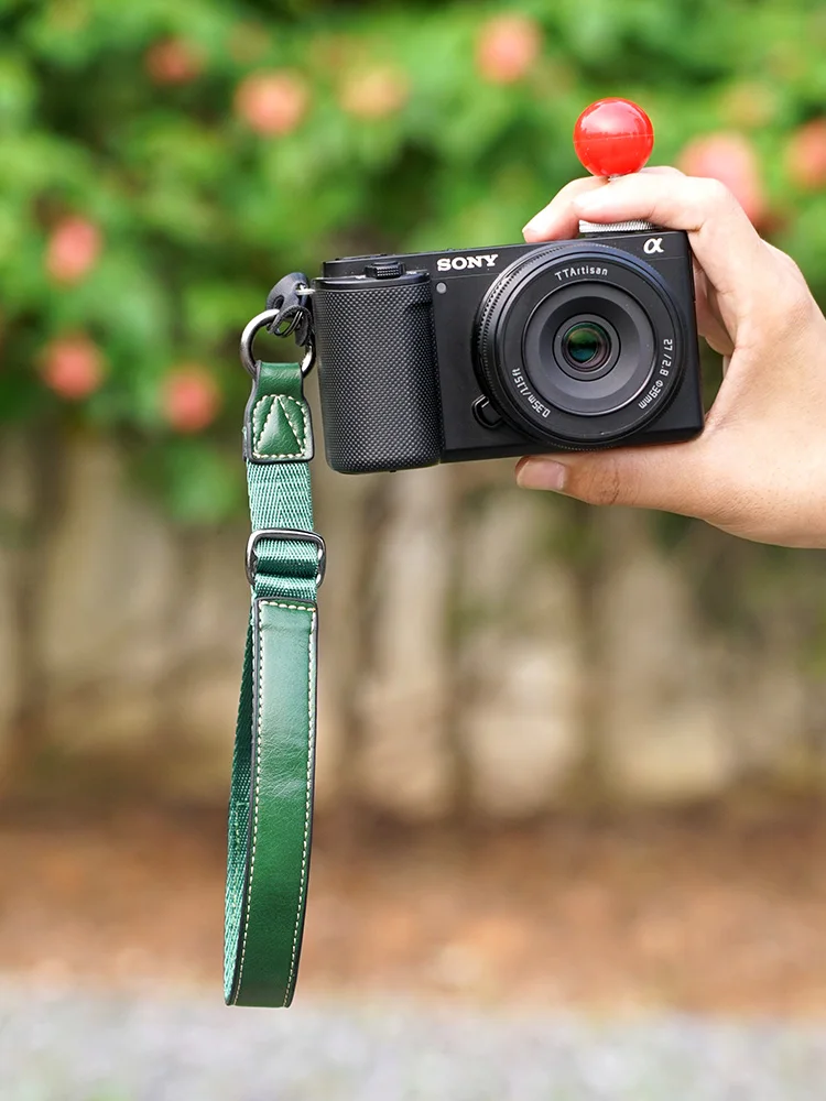 Adjustable Camera Hand Strap Wrist Strap Universal Mirrorless Man-made Leather Strap Sony ZVE10 ZV1 A6400 Canon G7X G3X G1X fuji