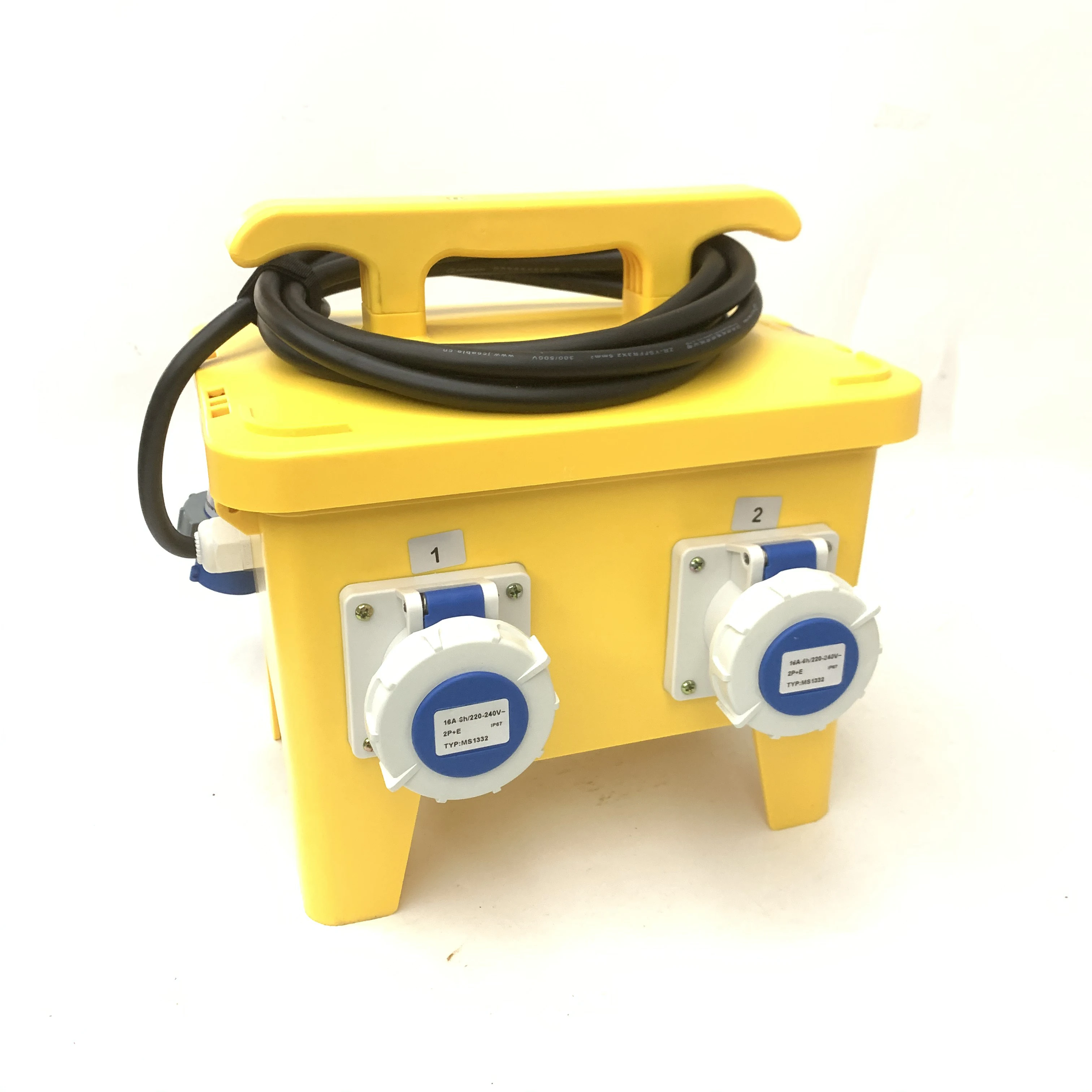 32A Single Phase Ceeform to 16A Power Distribution Box