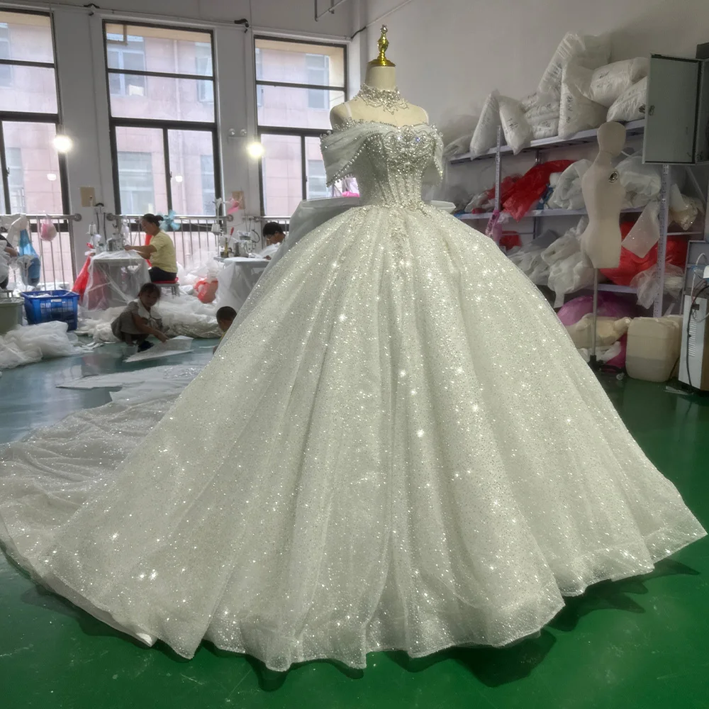 Vestido de novia femenino con hombro para mujer, traje de princesa, abalorio de baile, vestidos de novia personalizados, 2024