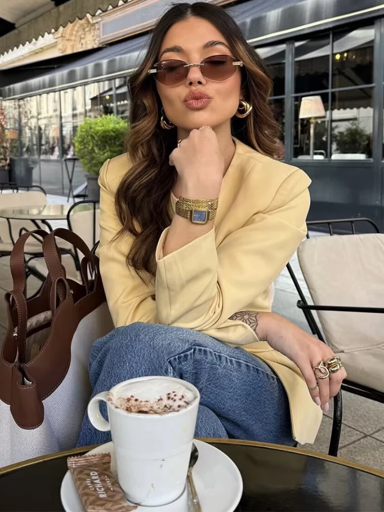 Trendix 2025 الخريف السترات السترة فام زر الموضة المرقعة جيب كم طويل سترة معاطف الأساسية ركاب سترة علوية