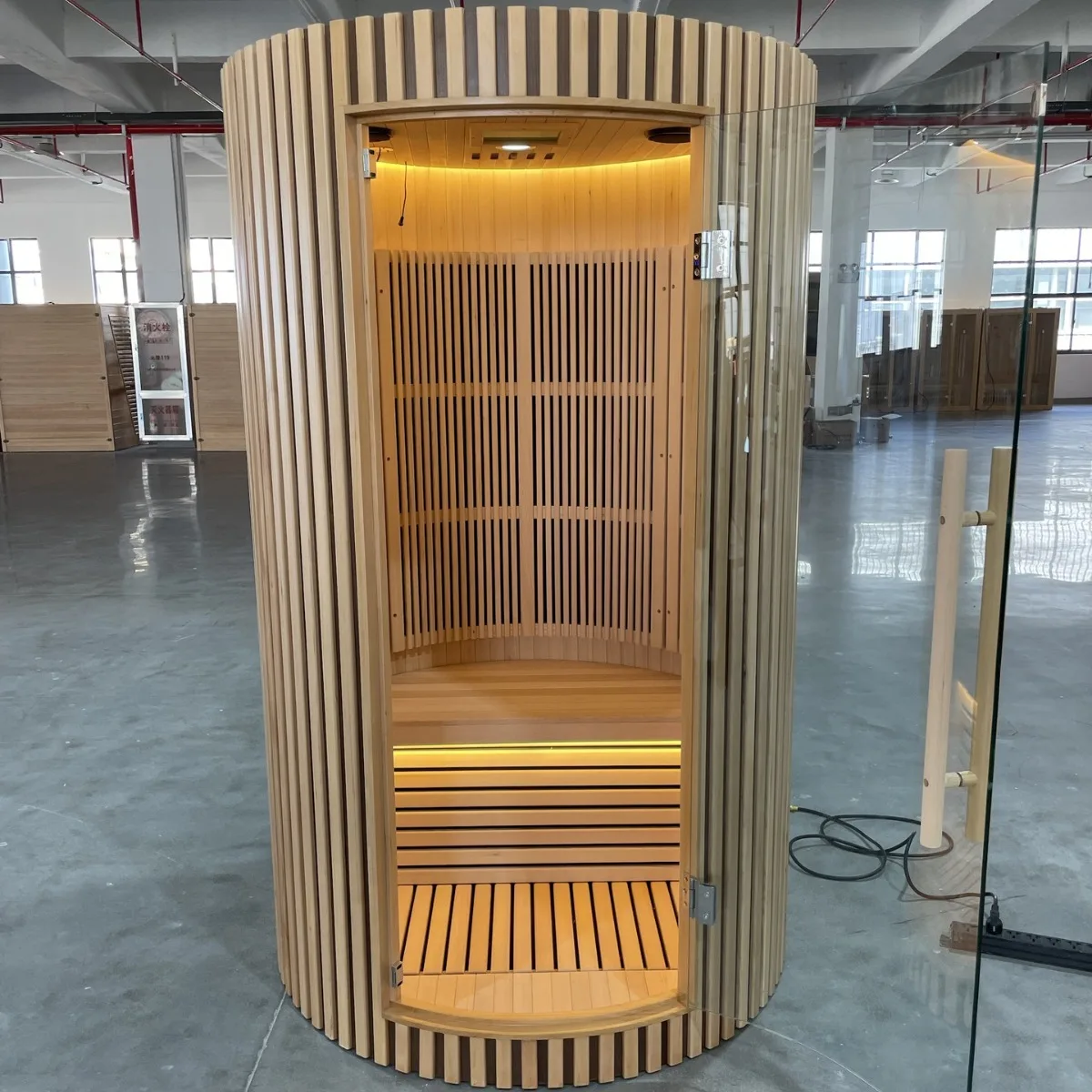 Barrel Sauna Outdoor Solid Wood Hemlock Redwood 1 Person Dry Infrared Sauna