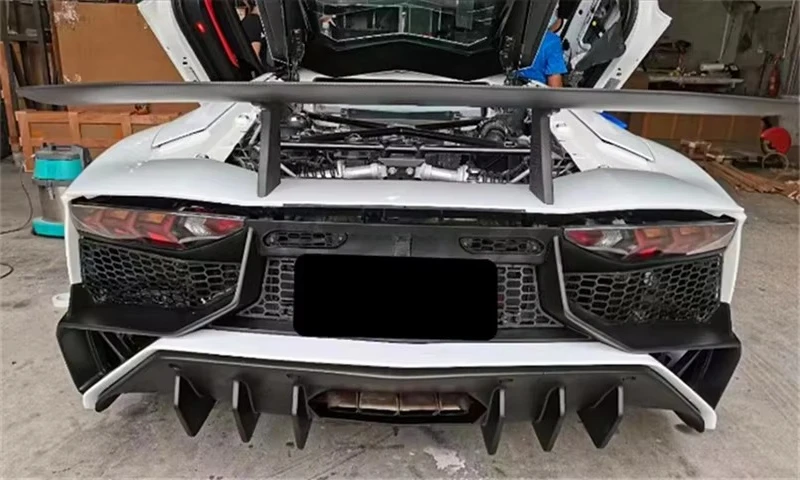 for Aventador LP700 720 750 Upgraded SV Model New Semi Carbon Fiber Rear Bumper Body Kit with Screws Included 5