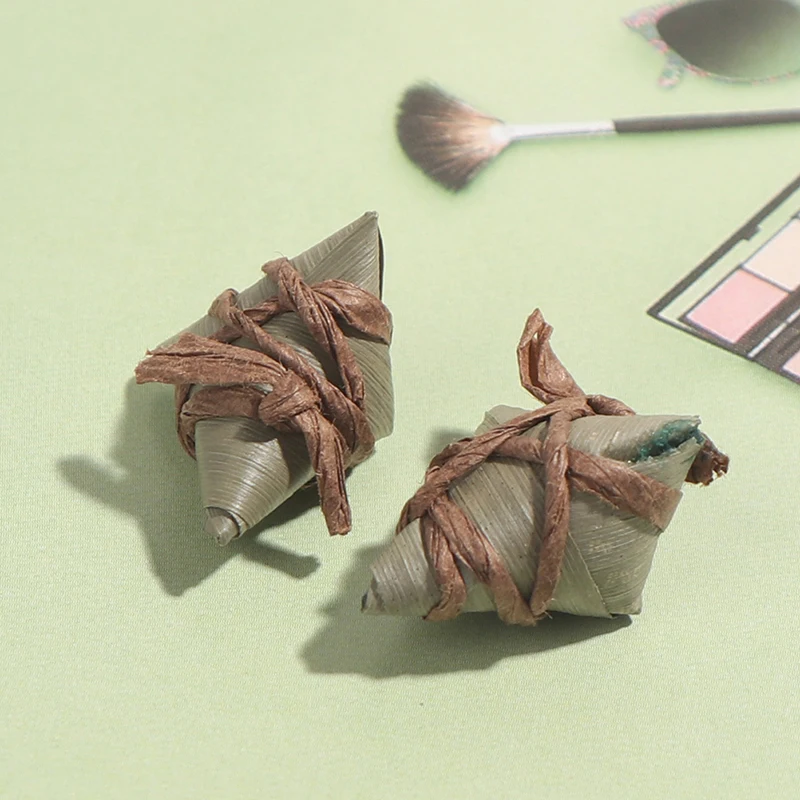 2Pcs 1:12 Dollhouse miniature food traditional Chinese rice-pudding zongzi model