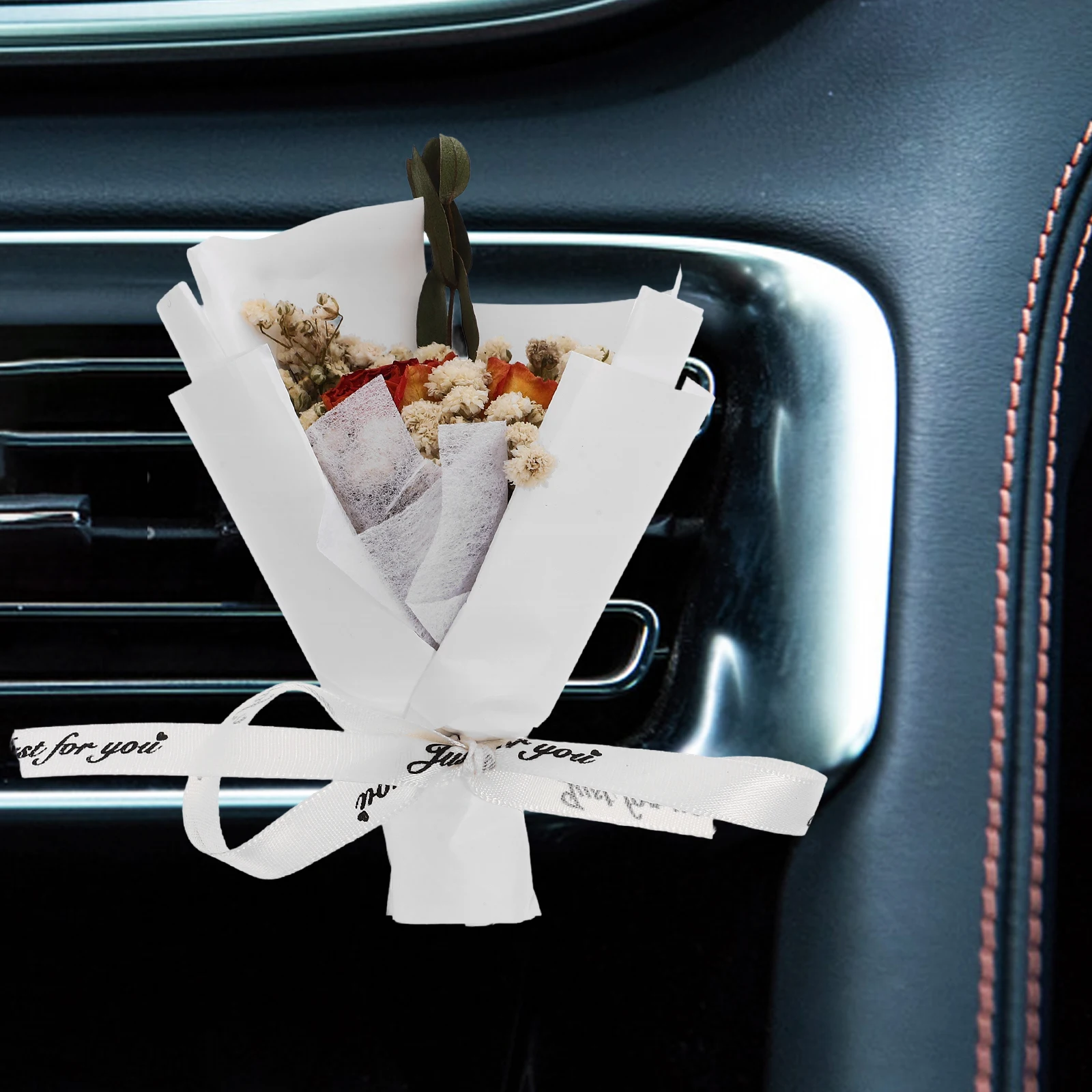 

Aromatherapy Jewelry Vent Accessories Mini Dried Bouquet Diffuser Clip for Women Stylish Car Air Freshener Long Lasting