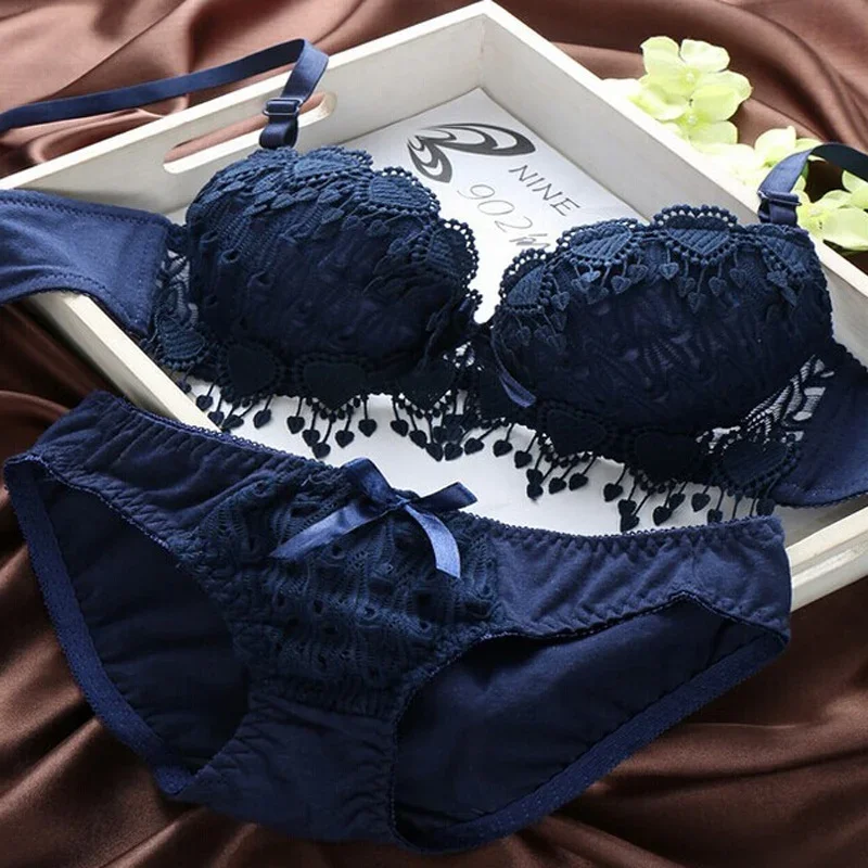 

Autumn Teenage Bras Panties Set Young Teens Thin Lace Tassels Steel Brassiere Briefs Girls Lingerie Sets Kids Underwear Sets