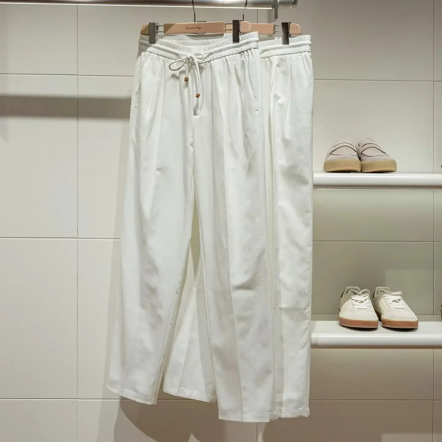 

Old money style, custom cotton and linen blend, light and thin breathable single-pleated straight casual pants in summer