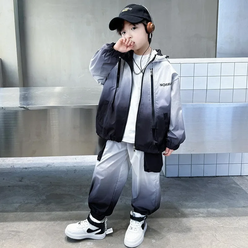 

Boys' Hooded Zipper Cardigan Set, Children's 2025 Spring and Autumn New Fashion, Casual Sports, Cool and Handsome Two-piece Set