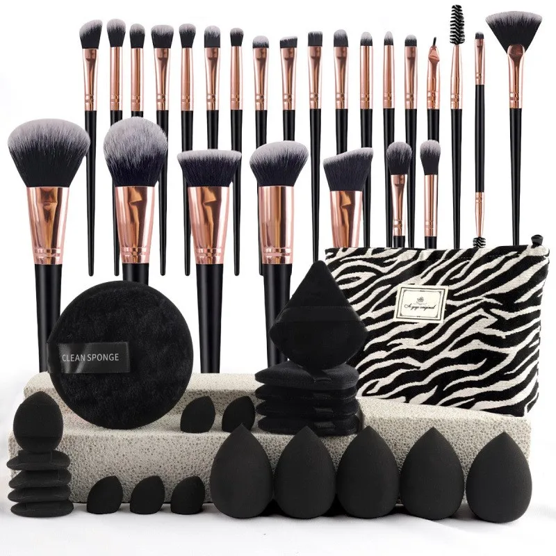 Makeup tools set: blending sponge, makeup brushes, water drop-shaped beauty blender, and complete makeup sponges