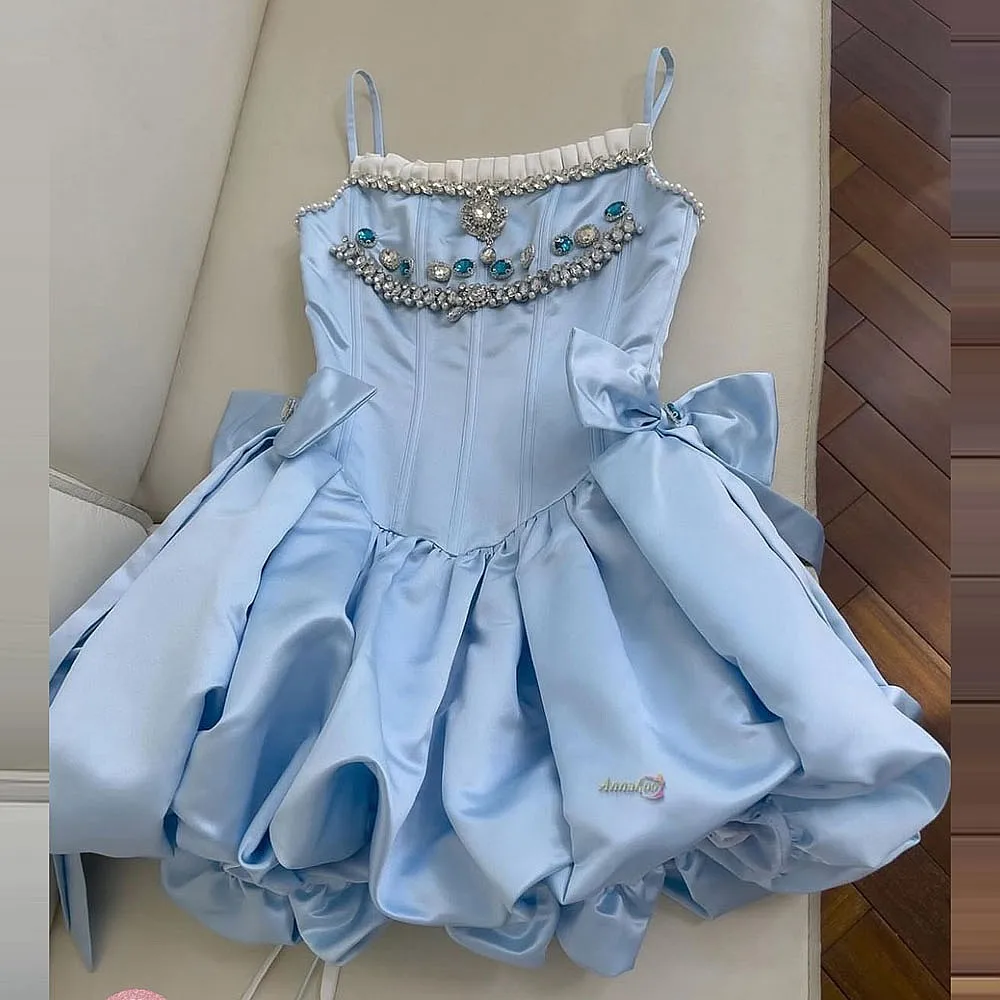 

Sky Blue Mini Cocktail Dresses With Beads Crystals Short Party Dress With Spaghetti Straps Bows Sexy Girls Birthday Gowns