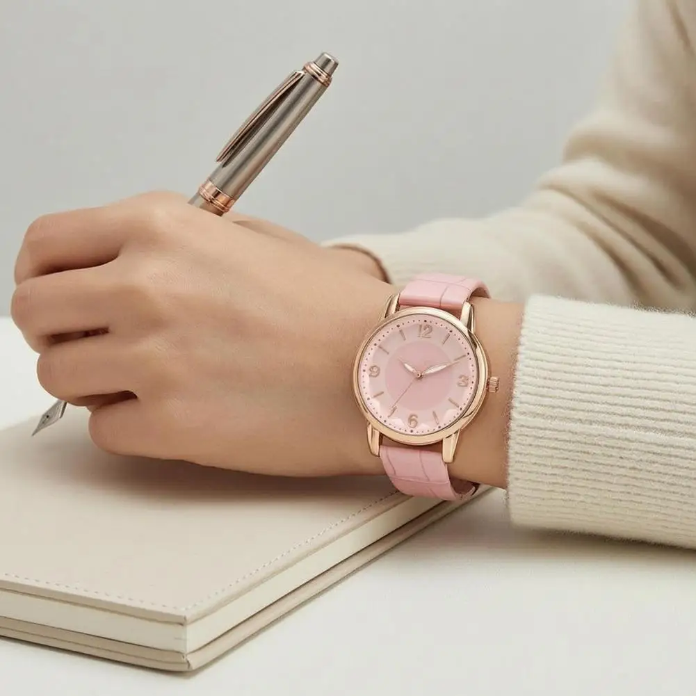 Women Simple Bracelet Dainty Watch Elegant Analog Quartz Watch Luxury Ladies Adjustable Leather Strap Wristwatch for Daily Unise