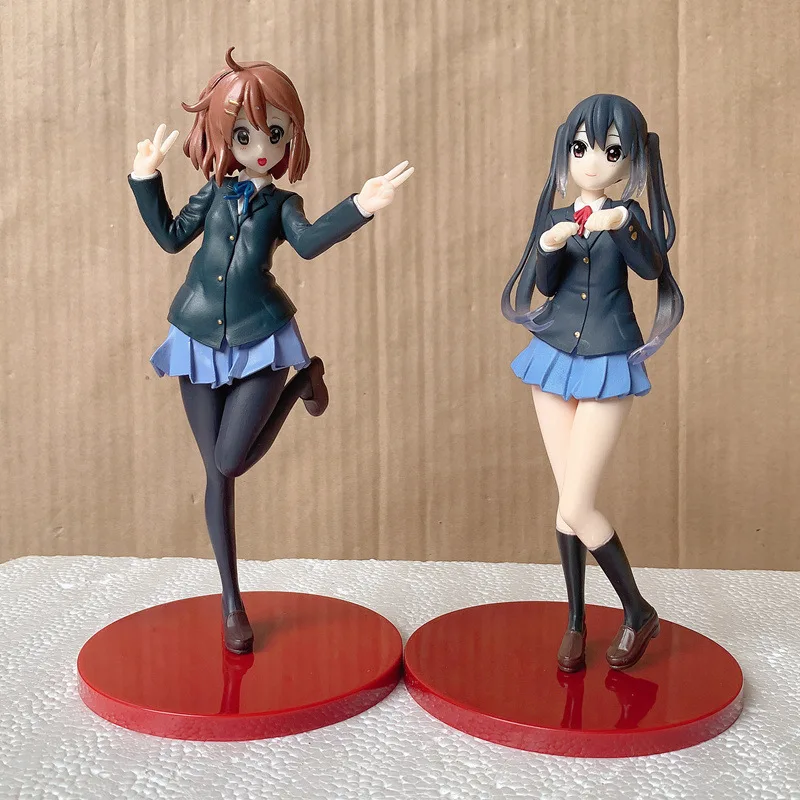 

18cm Anime K-On! Yui Figure Nakano Azusa Figurine Pvc Collection Akiyama Mio Action Figure Kawaii Girl Customized Model Toy