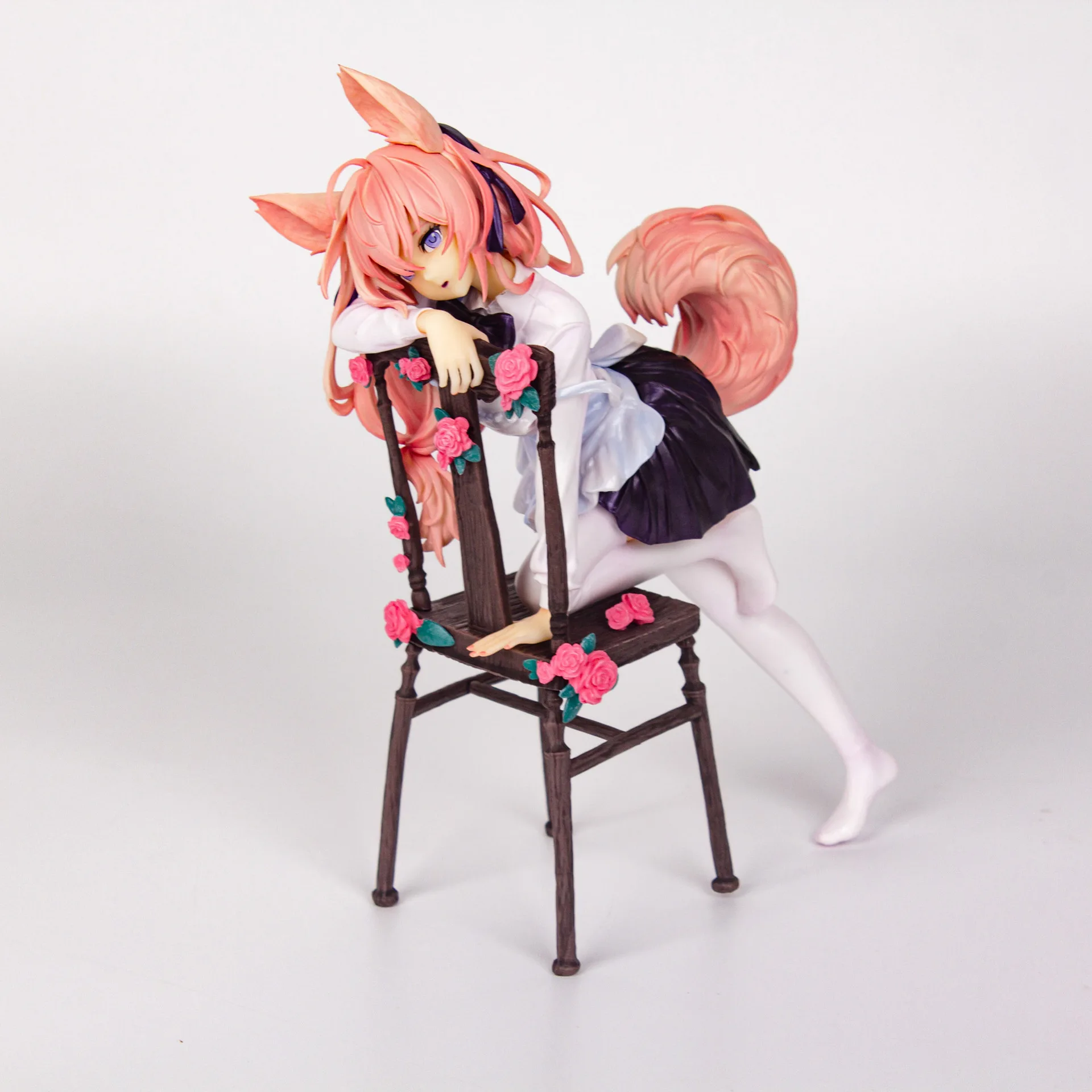 Anime coelho flova figura ajoelhada pose figura de ação kawaii bonito beleza flova modelo ornamentos de mesa coleção brinquedo presentes 20cm