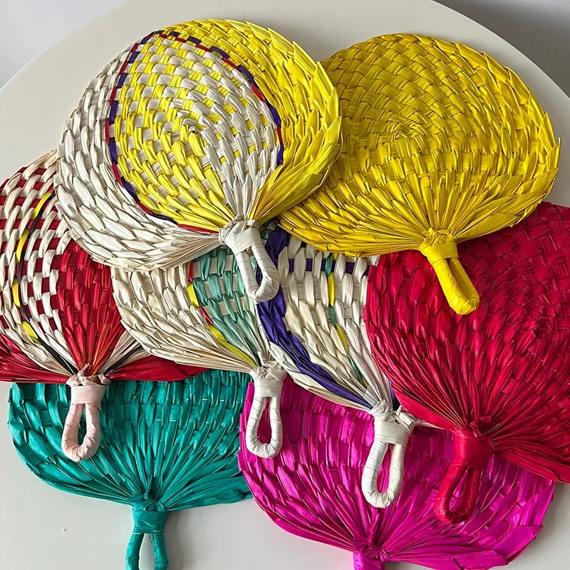 Creative Hand-woven Peach-shaped Fan Nordic Bohemian Style Straw Weaving Decorative Fan Summer Art Cooling Hand-cranked Cooling