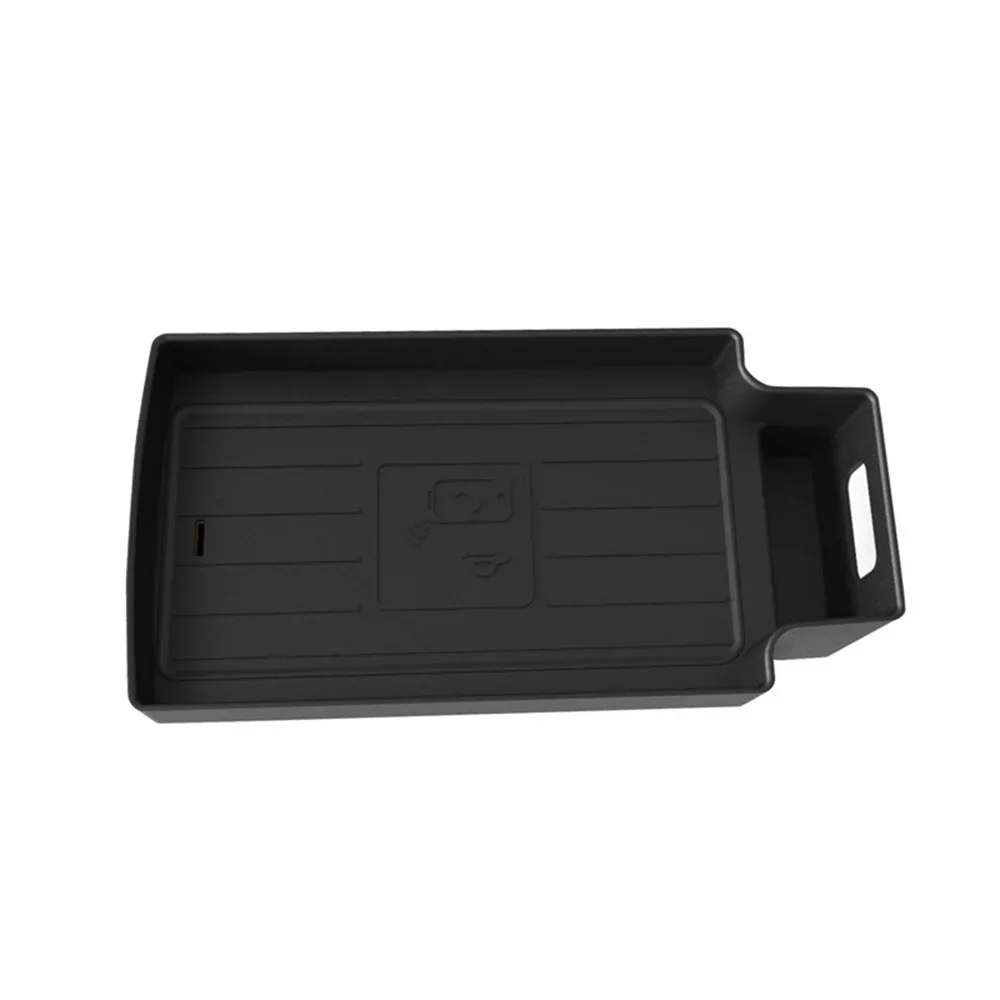 

Wireless Onboard Charging Pad with Automatic Clamping for Audi Cars