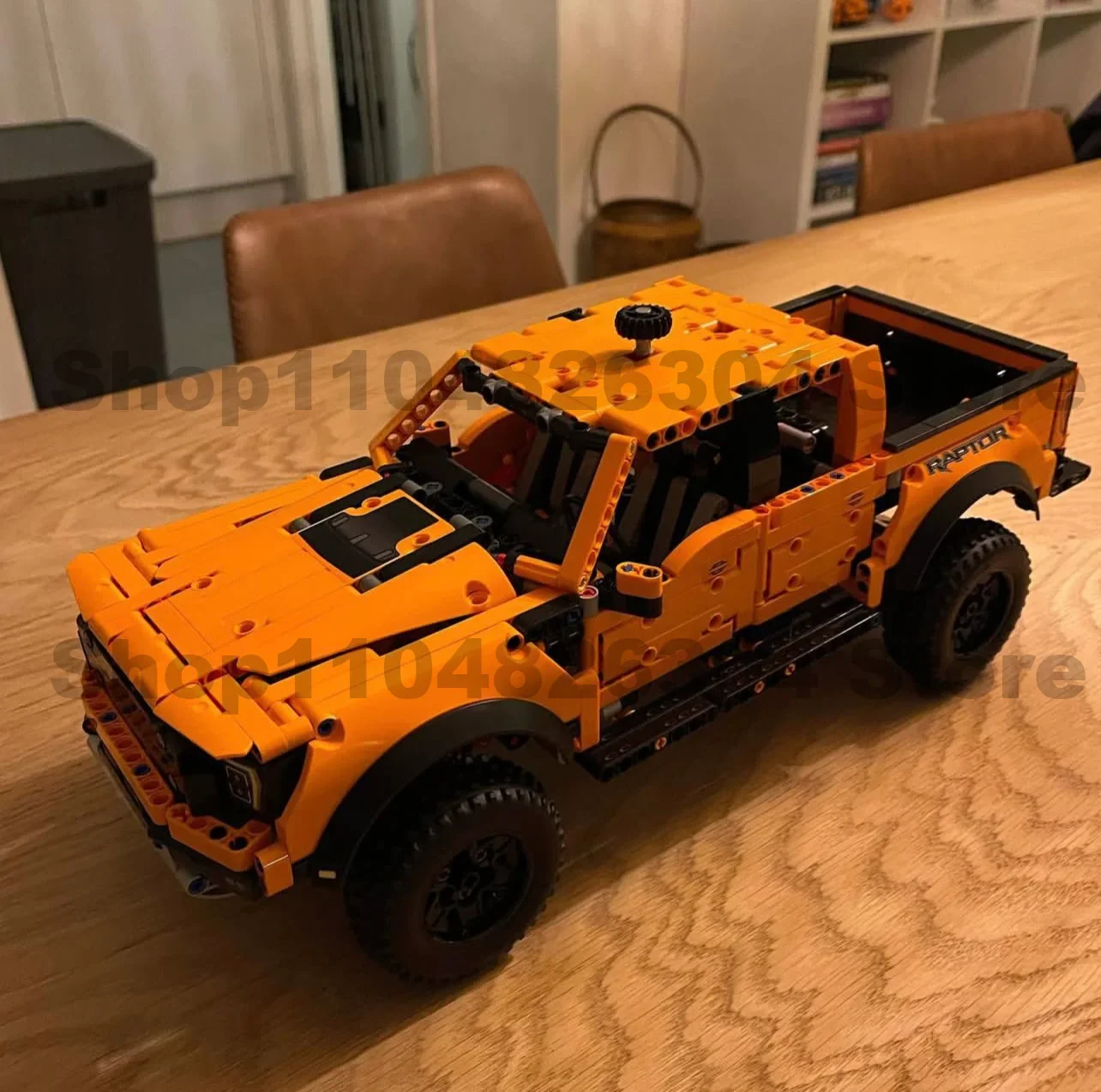 2025 New1379PCS Tech: 10 F-150 شاحنة سيارة كتل التقاط الطوب على الطرق الوعرة MOC 42126 تجميع لعبة للأطفال الصبي هدايا عيد اللعب #2