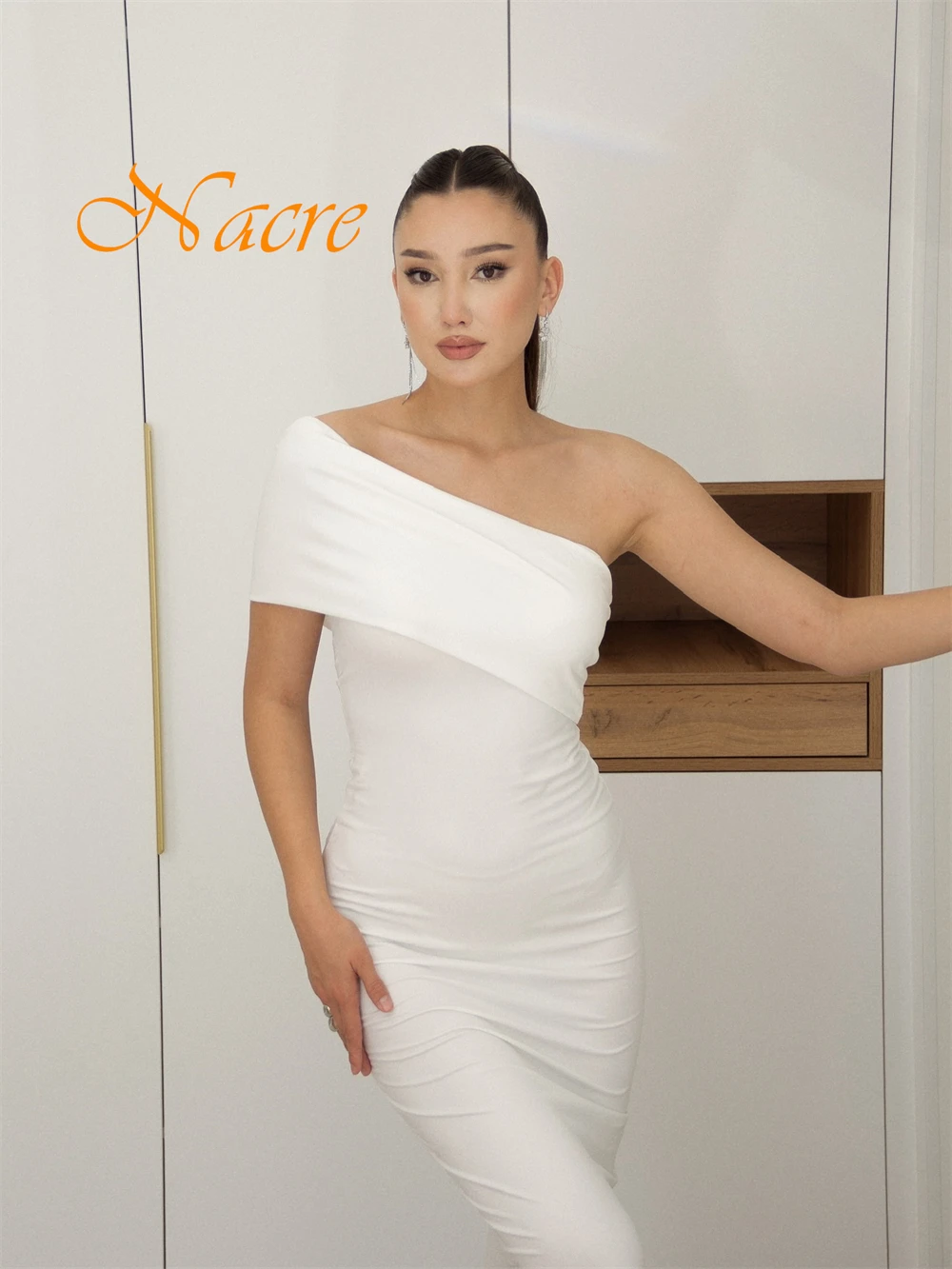 Robe de soirée blanche élégante, asymétrique épaule dénudée, sans manches, personnalisée, en Jersey de haute qualité, robes de bal de tempérament, robes de soirée de mariée