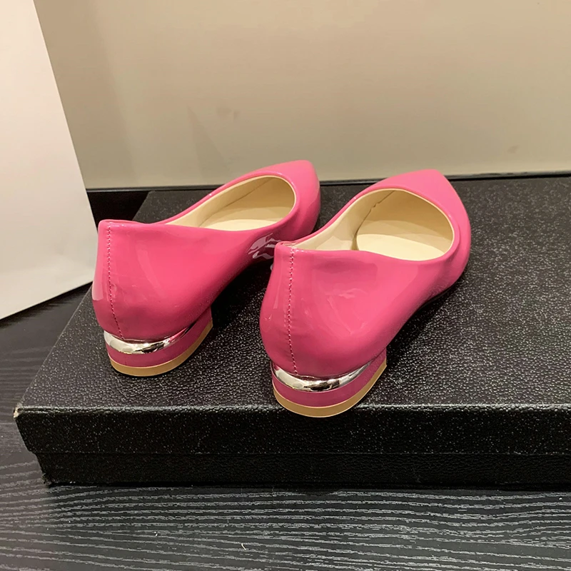 Zapatos de talla grande para mujer, tacones gruesos con patrón de piedra, nuevos zapatos de tacón alto de cuero con punta estrecha a la moda OL,