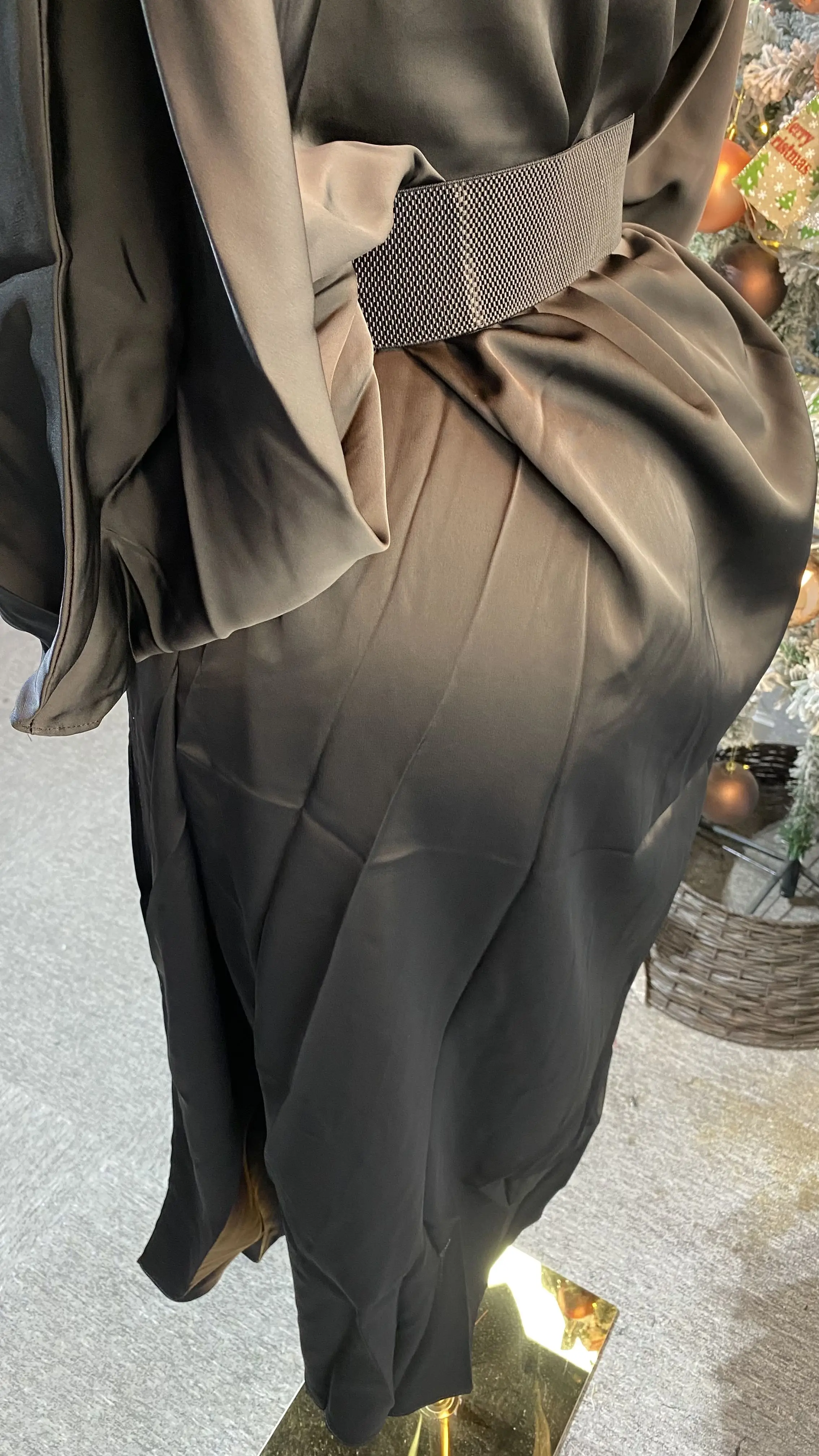 Vestido de noite luxuoso Dubai 2025: vestido Eid preto elegante para aberturas de verão-GZXX395