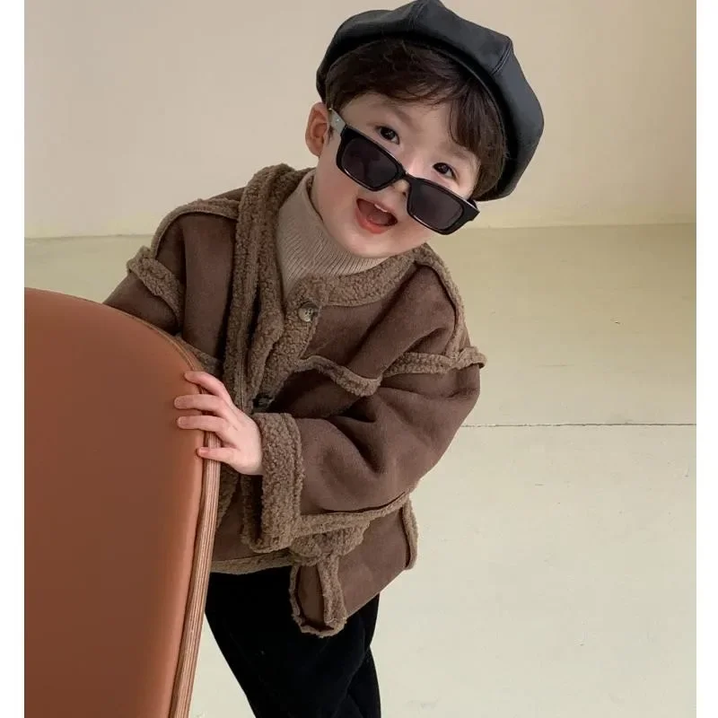 Autumn and Winter Children's Velvet Coat Fashion New Style Boys' Warm Fur Integrated Velvet Thick Cotton Jacket 90-130CM