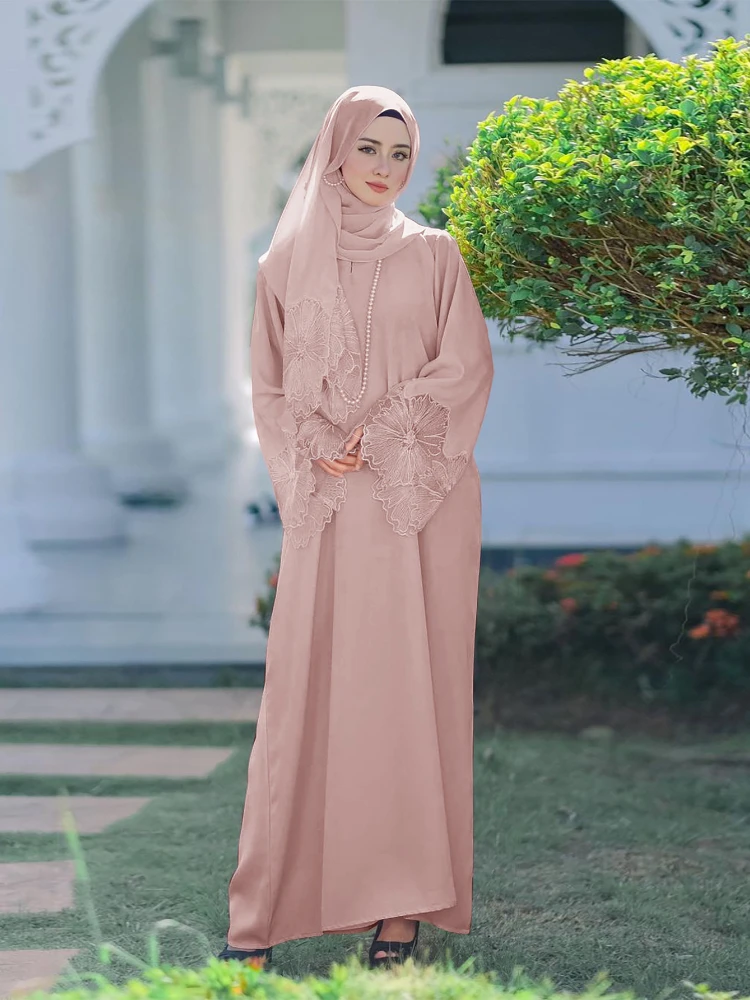 Elegant Long Dress 2025 New Item Diamond Free Seven Color Women's Wear Muslim Women's Robe Temperament Dress with Headscarf