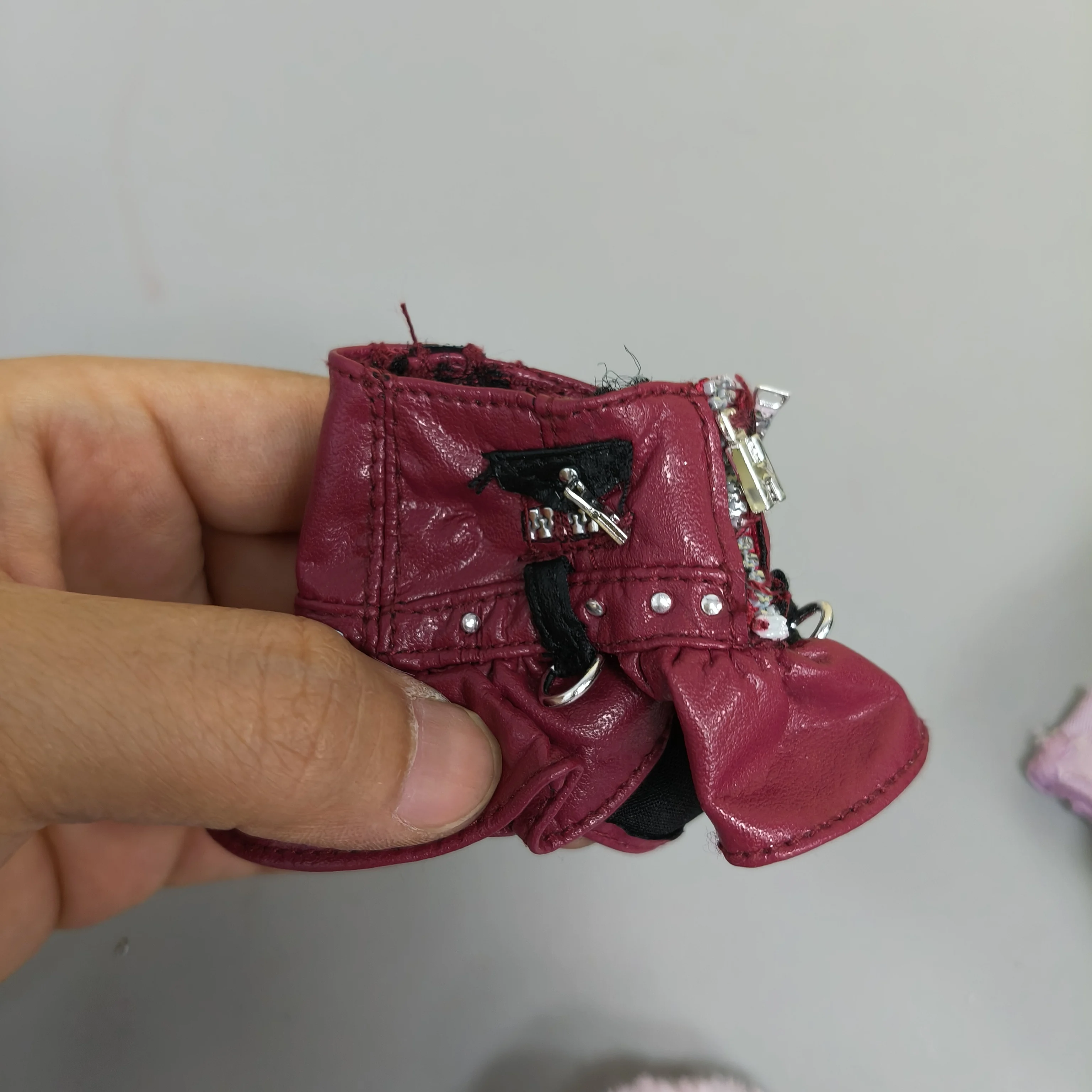 S2 a variety of clothes fur coat skirt tops shorts pants for 1/6 doll ob 22 Rainbow High doll fashion cool doll