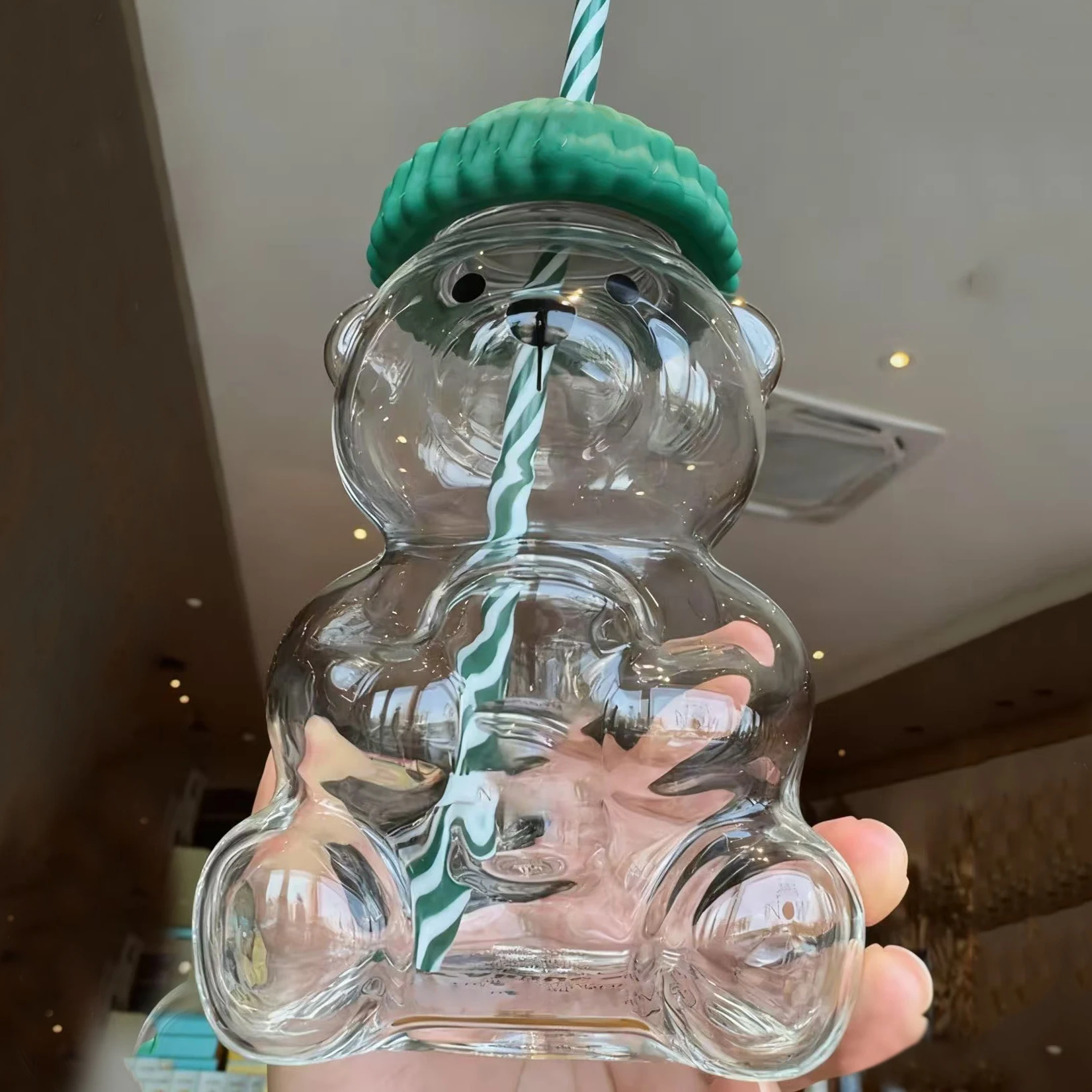

2026 Christmas Bear Shaped Transparent Glass Water Bottle, Green Cap and Striped Straw - Suitable for Children and Adults
