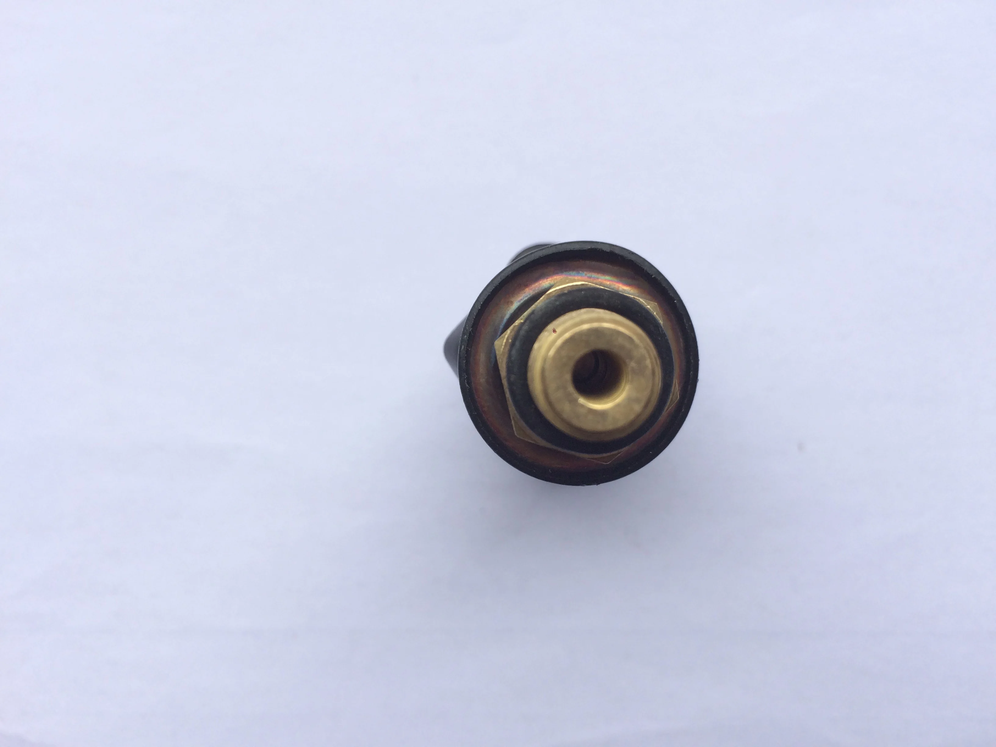 コマツ掘削機 Pc200-6 Pc200-7用圧力センサースイッチ 20Y-06-21710