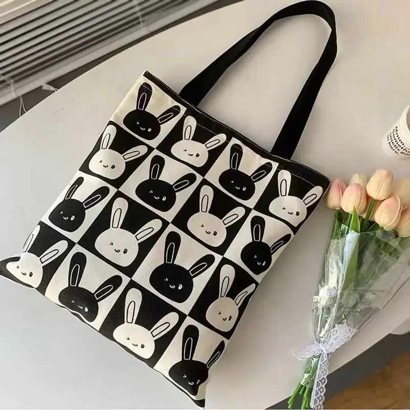 

2024 New Instagram Canvas Handbag Rabbit Bag Single Shoulder Large Capacity Student Classroom Handheld Zipper Bag