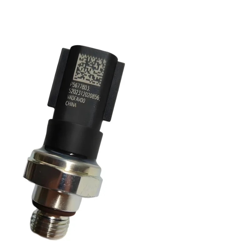 

4PCS Applicable to Komatsu PC200-8/6D107/Cummins single plug oil pressure sensor 4076930/5677803