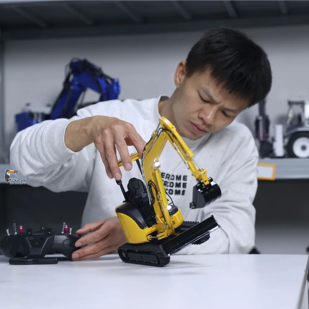 1/14 LESU PC30 ミニ RC ショベルカー ラジコン掘削機 トラック 車 塗装済み完成車 マシン おもちゃ 大人向け