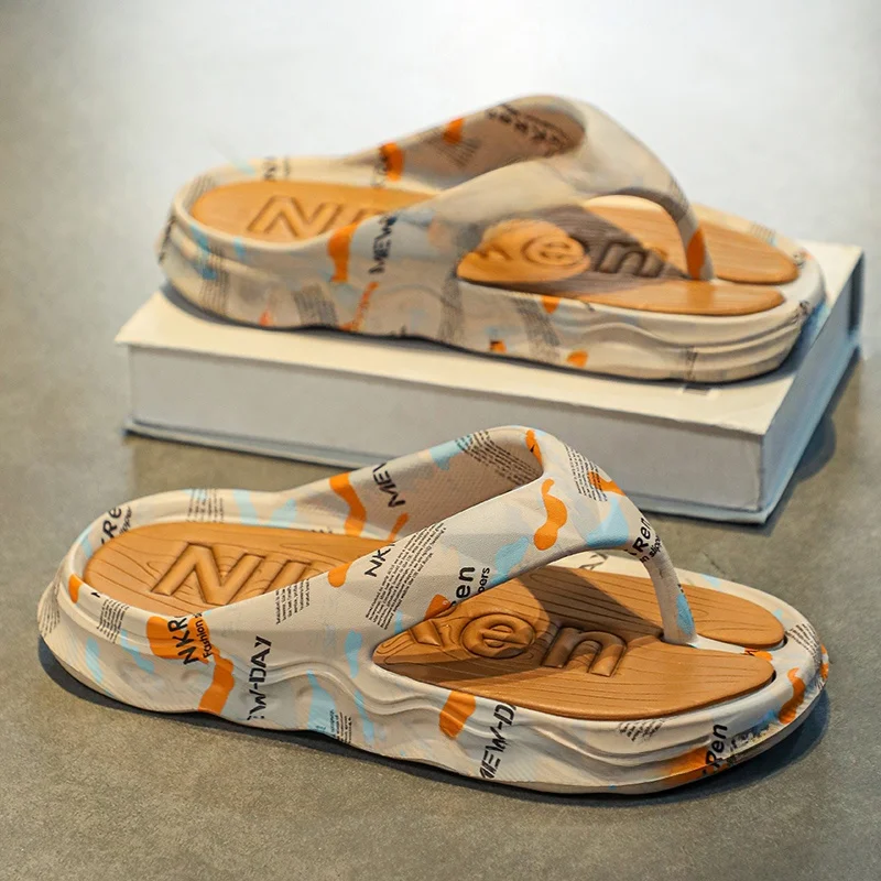 Men's Summer Outdoor Wear Soft Bottom Massage Thong Slippers Sports Anti-Slip Thick Heel Beach Sandals Breathable EVA Material