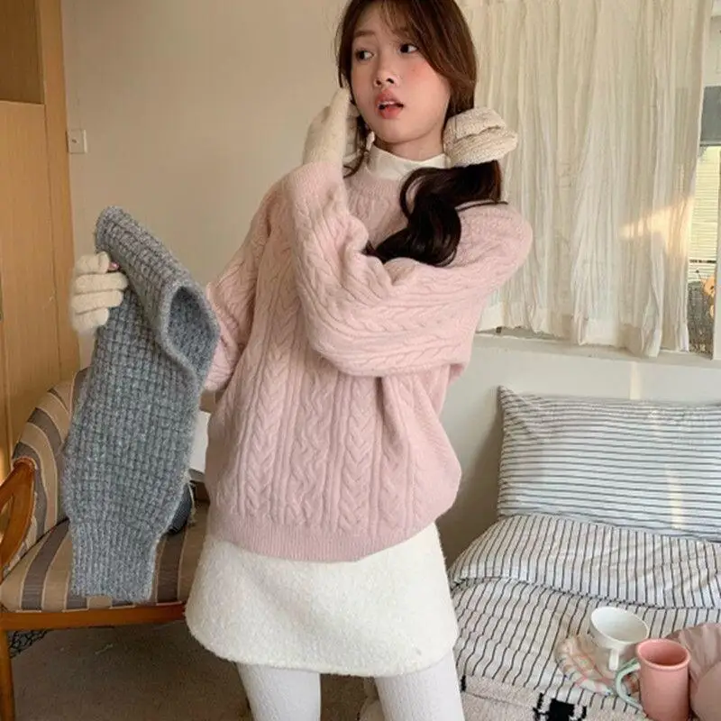 

Korean Gentle Style Soft Cream White Round Neck Cable Knit Loose Pullover Sweater Lazy Fashion Can Be Worn Outside for Women