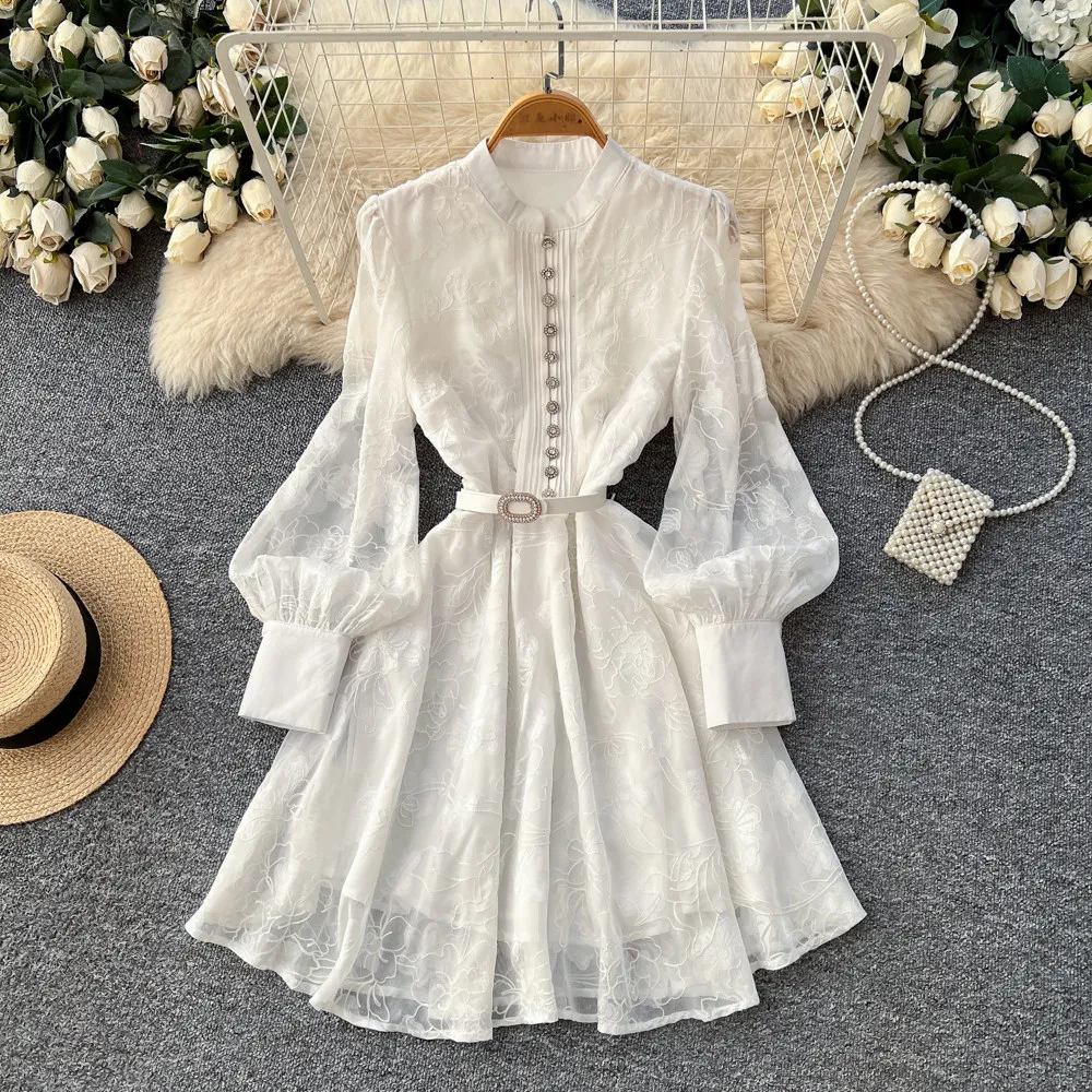 Französisches Hofkleid mit Laternenärmeln für Damen, Frühling, modisch, neu, tailliert, einreihig, A-Linie, elegantes Kleid S523