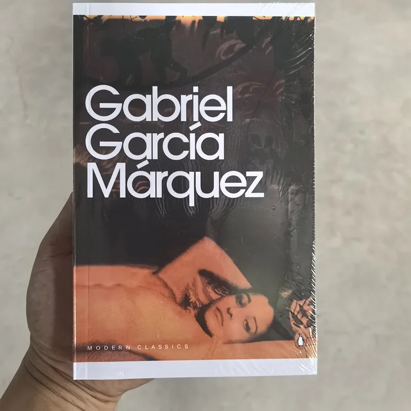 

One Hundred Years Of Solitude English Version Libros Livros