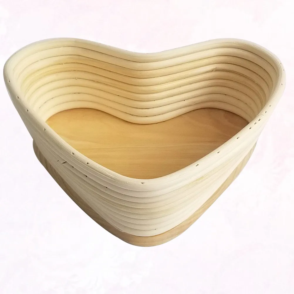 Natural Vine Proofing Basket Heart Shape Non-Stick Bread Rising Basket for Professional Amateur Bakers Banneton Baking Tool
