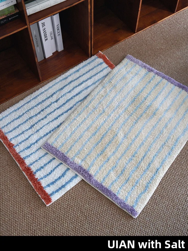 Water Absorbent Non-Slip Bathroom Carpet Bedroom Floor Mat Stripe Pattern Toilet Rug Comfortable Home Textile Floor Mat