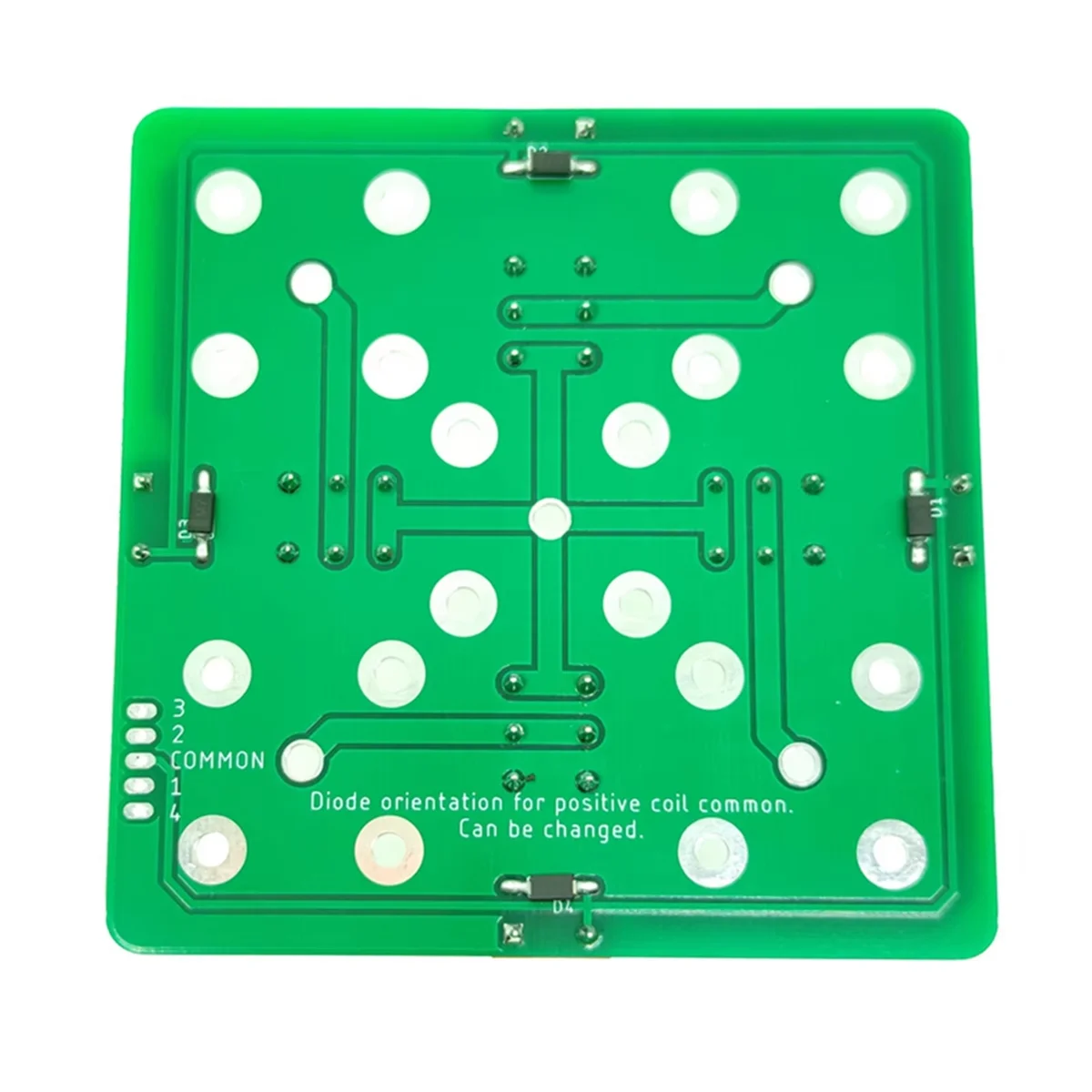 

2025 New- 4:1 Coax Remote Antenna Switch SO-239 with Manual Controller High Power 1.5kW CW/ or 3000W PEP Antenna Switch