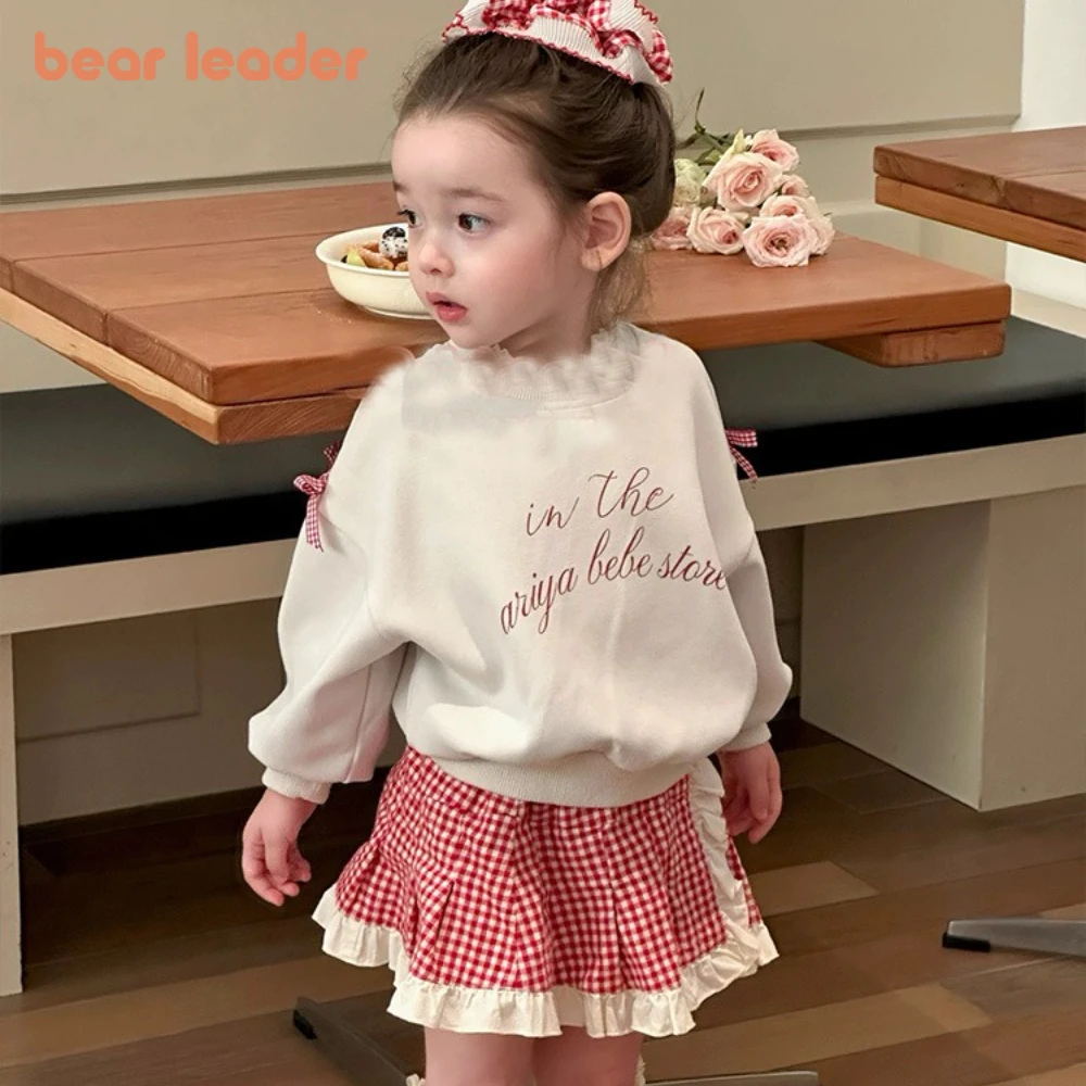 

Корейская версия Bera Leader, милая детская одежда, милый осенний новый топ с бантом и длинными рукавами для девочек + клетчатая юбка